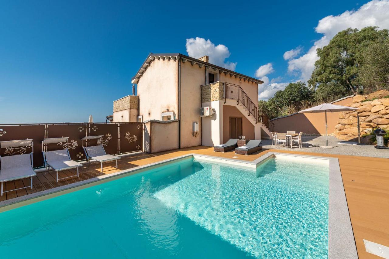 Villa Sa Rocca Junior & Suite Chia Exterior foto